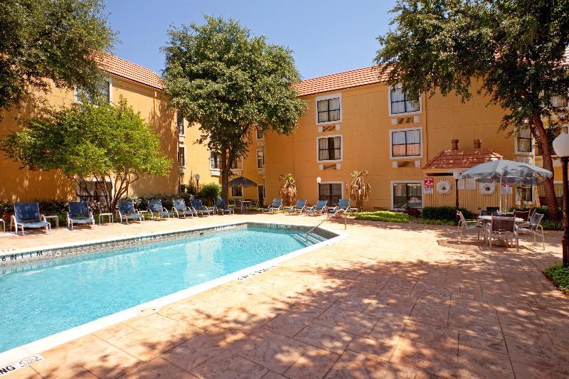Holiday Inn Express Hotel & Suites Irving Dfw Airport North By Ihg Kültér fotó